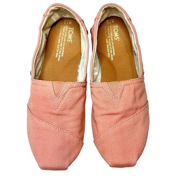 TOMS Pink Canvas Flats. Size 7.5 - Picture 2 of 8